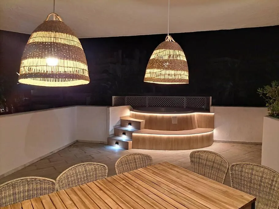Apartment Golden Beach Holiday Home With Jacuzzi Marbella