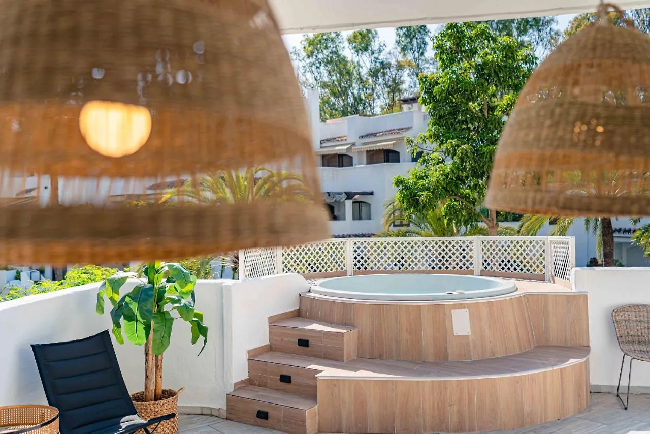 Golden Beach Holiday Home With Jacuzzi Marbella Apartment
