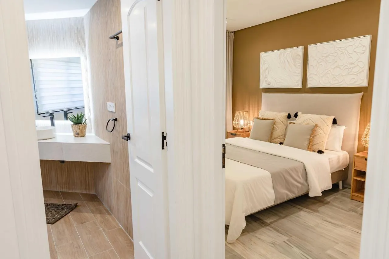 Golden Beach Holiday Home With Jacuzzi Marbella Spain