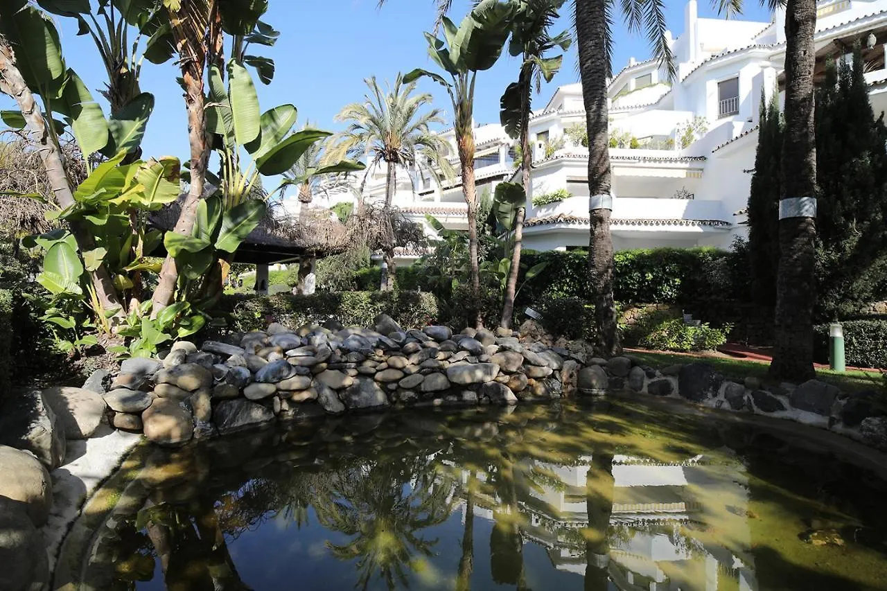 Golden Beach Holiday Home With Jacuzzi Marbella Apartment